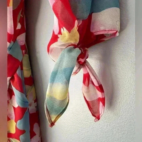 Size Small 2 PC. negligé with robe. - Picture 4 of 4